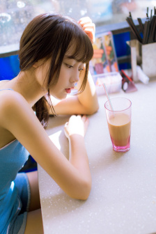 亨德森夫人的礼物